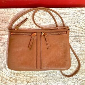 FOSSIL Erin Classic Brown Pebbled Leather Double Zip Crossbody Pristine
